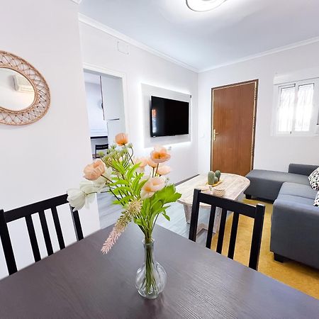 Apartment El Encanto Andaluz 200M From Fuengirola Beach Luaran gambar