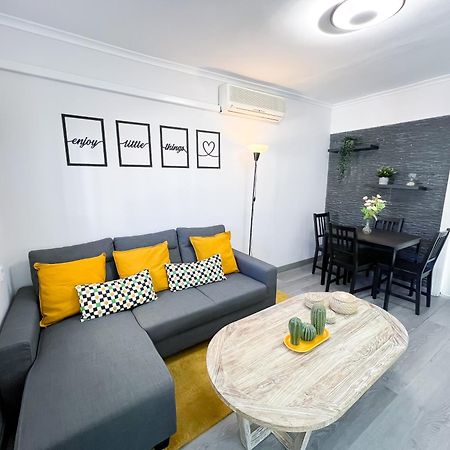 Apartment El Encanto Andaluz 200M From Fuengirola Beach Luaran gambar